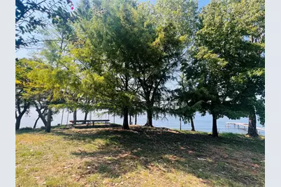 6608 Sunset Cove Court, Granbury, TX 76049 - Photo 17