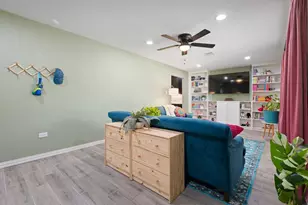 806 S Colonial Dr, Cleburne, TX 76033 - Photo 5