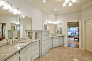 2208 Waters Edge Dr, Granbury, TX 76048 - Photo 17