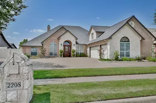 2208 Waters Edge Dr, Granbury, TX 76048 - Photo 1