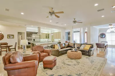 2208 Waters Edge Drive, Granbury, TX 76048 - Photo 5