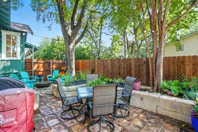 3817 Clarke Avenue, Fort Worth, TX 76107 - Photo 31