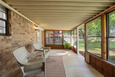 137 Bonham Drive, Hewitt, TX 76643 - Photo 5