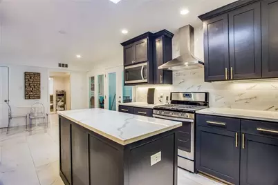 4804 Alan Dale Lane, Dallas, TX 75209 - Photo 7