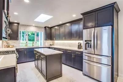 4804 Alan Dale Lane, Dallas, TX 75209 - Photo 5