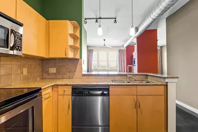 201 W Lancaster Avenue #407, Fort Worth, TX 76102 - Photo 9