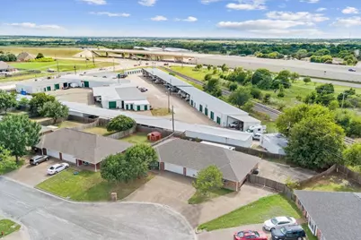 905 Black Diamond Circle, Hewitt, TX 76643 - Photo 7