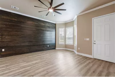 413 Henderson Street, Bonham, TX 75418 - Photo 5