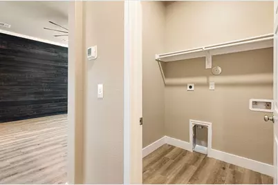 413 Henderson Street, Bonham, TX 75418 - Photo 27