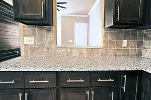 413 Henderson St, Bonham, TX 75418 - Photo 9