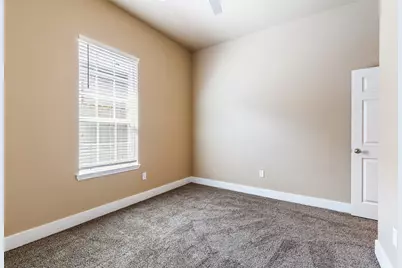 413 Henderson Street, Bonham, TX 75418 - Photo 15