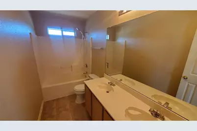 201 Poinsetta Lane, Cedar Hill, TX 75104 - Photo 13