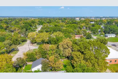 1119 E Collin Street, Corsicana, TX 75110 - Photo 11