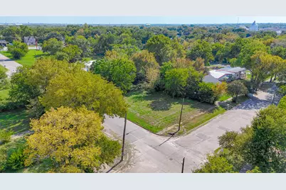 1119 E Collin Street, Corsicana, TX 75110 - Photo 17