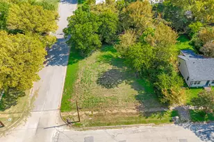 1119 E Collin St, Corsicana, TX 75110 - Photo 1