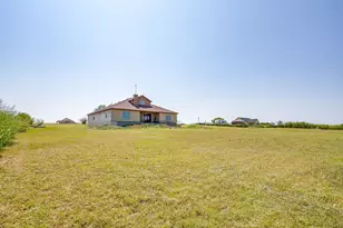 6077 County Rd 302, Grandview, TX 76050 - Photo 39