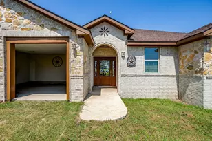 6077 County Rd 302, Grandview, TX 76050 - Photo 11