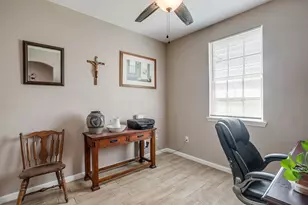 6077 County Rd 302, Grandview, TX 76050 - Photo 13