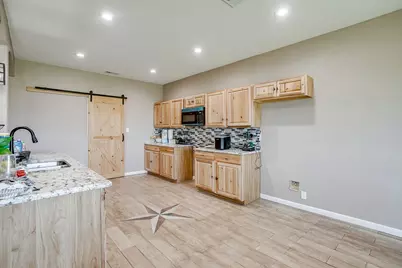 6077 County Road 302, Grandview, TX 76050 - Photo 21