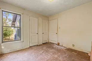 6045 County Rd 319, Alvarado, TX 76009 - Photo 37