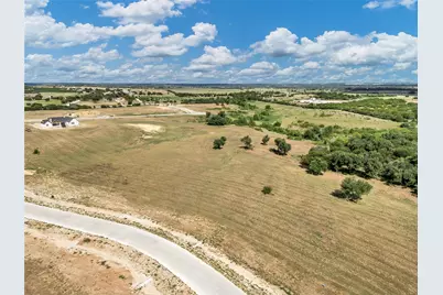 2019 Lindale Lane, Granbury, TX 76049 - Photo 5