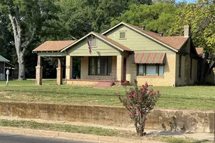 300 S Prairieville St, Athens, TX 75751 - Photo 1