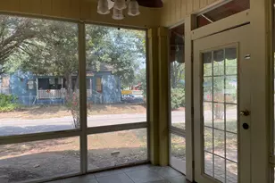 300 S Prairieville St, Athens, TX 75751 - Photo 17