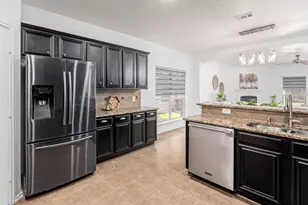 10121 Sailboard Dr, McKinney, TX 75072 - Photo 9