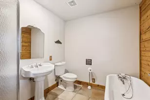 399 Tanglewood Trail, Pottsboro, TX 75076 - Photo 17