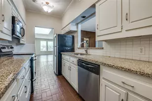 7434 Wellcrest Dr, Dallas, TX 75230 - Photo 3