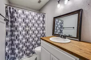 1001 Tanglewood, Greenville, TX 75402 - Photo 23