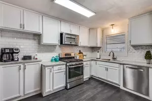 1001 Tanglewood, Greenville, TX 75402 - Photo 25