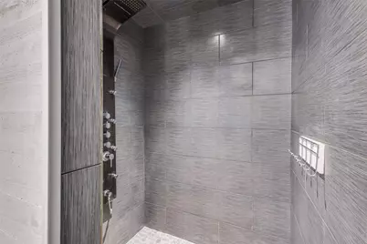 1001 Tanglewood, Greenville, TX 75402 - Photo 15