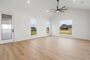 305 Mint Ridge Dr, Burleson, TX 76028 - Photo 7