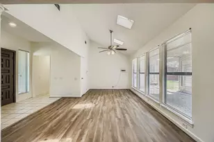 3005 Saddlehead Dr, Plano, TX 75075 - Photo 5