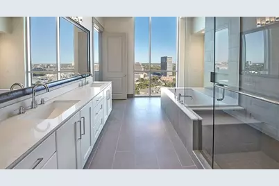 2728 Cedar Springs Road #1801, Dallas, TX 75201 - Photo 11