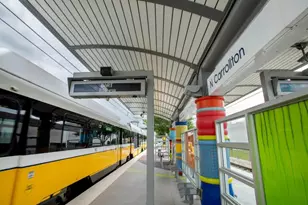 1308 E Crosby Rd, Carrollton, TX 75006 - Photo 17