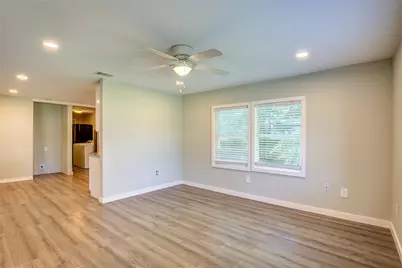 911 S 4th Street, Bonham, TX 75418 - Photo 3