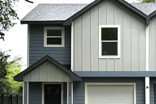 722 W Walker St, Denison, TX 75020 - Photo 1