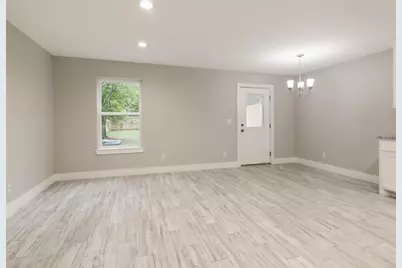 722 W Walker Street, Denison, TX 75020 - Photo 5