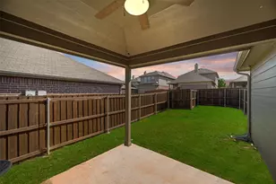 601 Crazy Horse Dr, Aubrey, TX 76227 - Photo 21