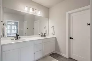 10537 Big Lagoon Dr, Fort Worth, TX 76179 - Photo 23