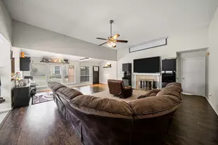 5505 Oak Brook Rd, Arlington, TX 76016 - Photo 5