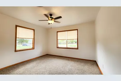 304 E Pierce Street, Winters, TX 79567 - Photo 7