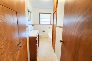 304 E Pierce St, Winters, TX 79567 - Photo 11