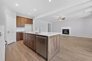 2021 Kelva Dr, Fort Worth, TX 76052 - Photo 21