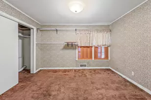 1222 Kentucky, Graham, TX 76450 - Photo 17