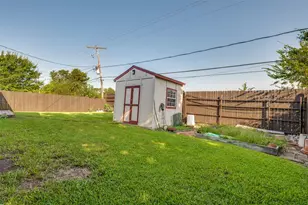 2315 Sharpshire Ln, Arlington, TX 76014 - Photo 25