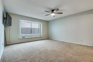 2315 Sharpshire Ln, Arlington, TX 76014 - Photo 15