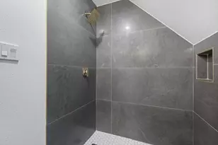 1703 Foster Dr, Arlington, TX 76012 - Photo 25